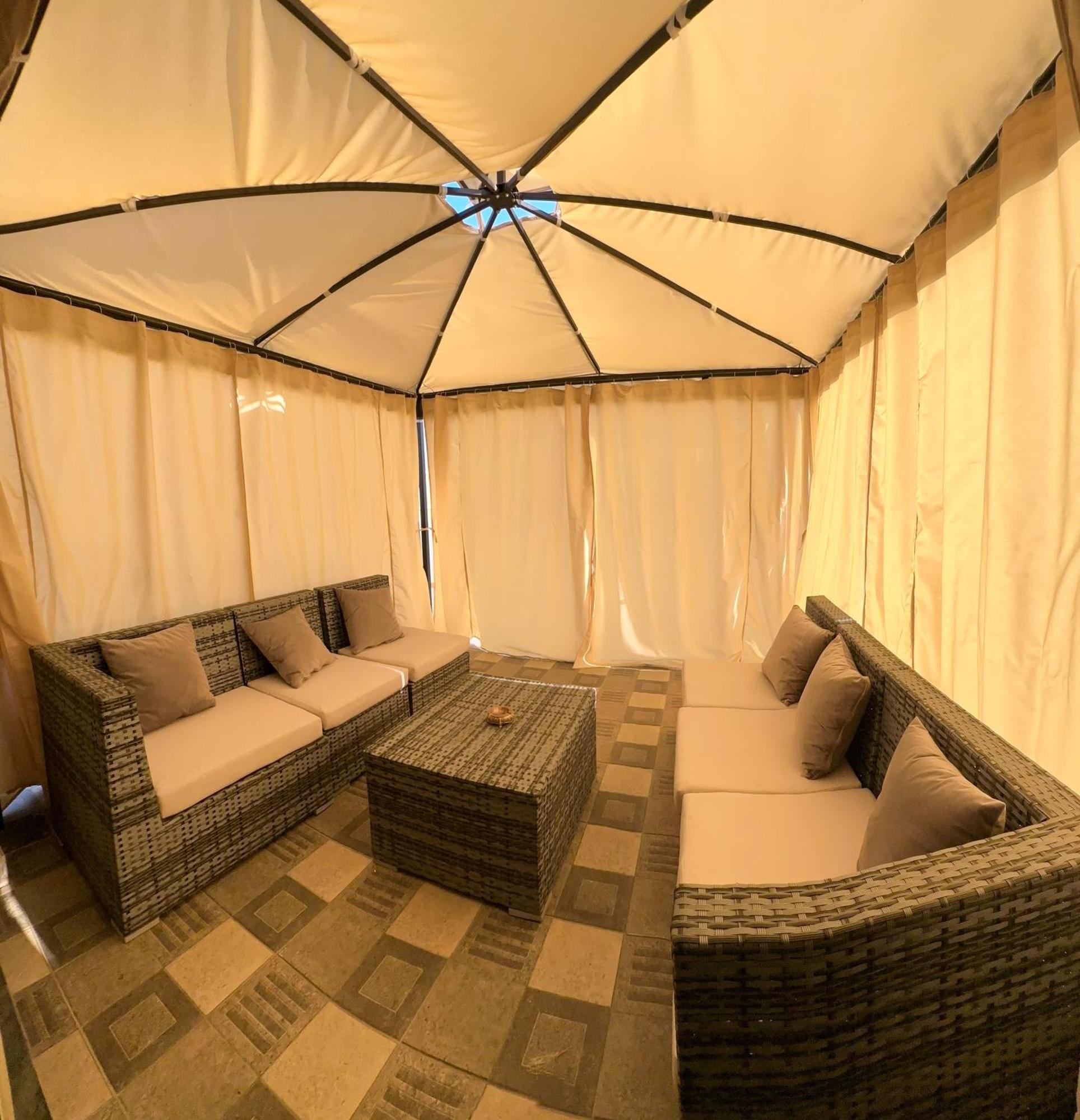 2Bd Apartment In A Rooftop With A Private Terrace 开罗 外观 照片